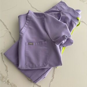 Figs Scrub jogger and top set